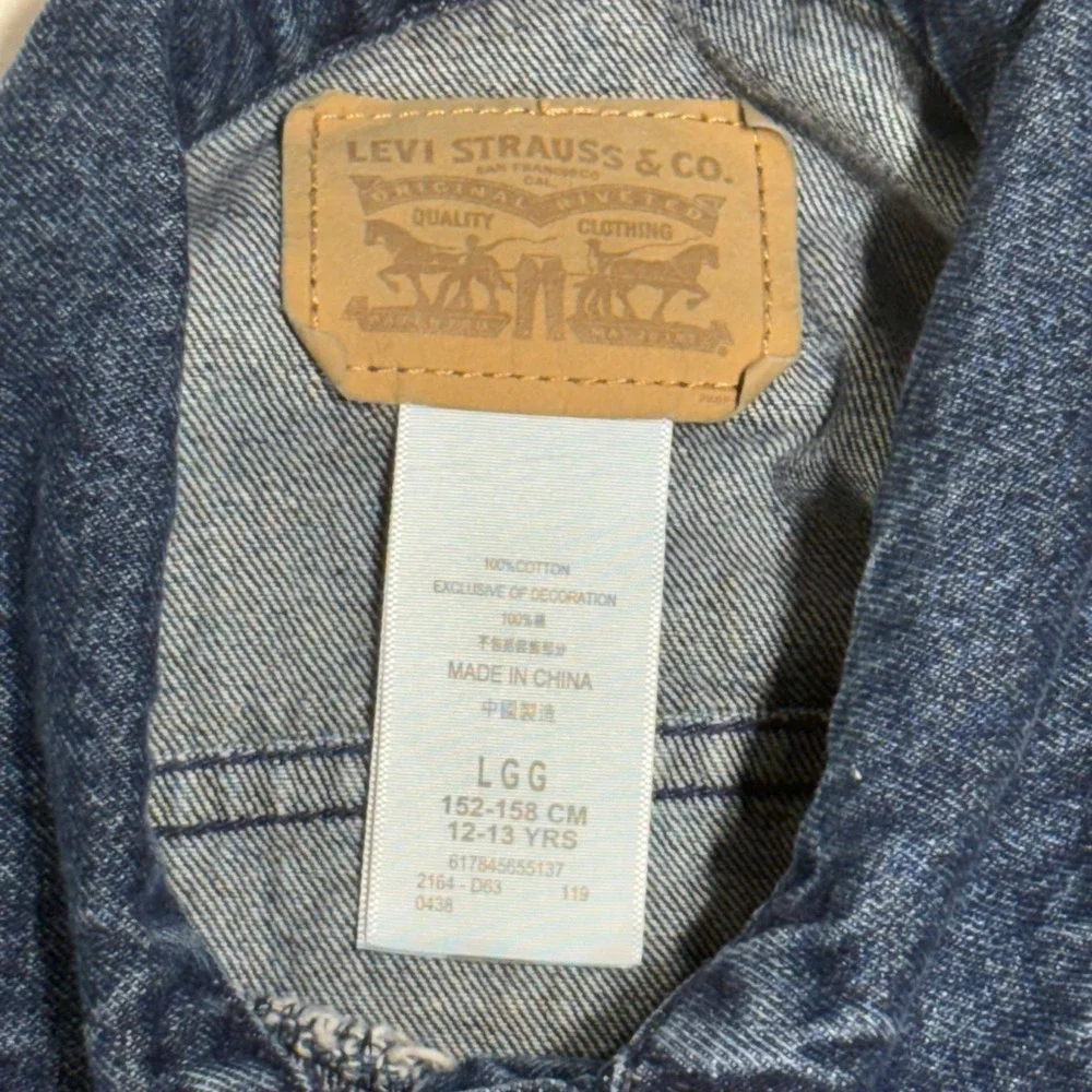 Levis Kids‎ Medium Wash Denim Trucker Jacket Blue Size L 12-13 YRS 617845655137